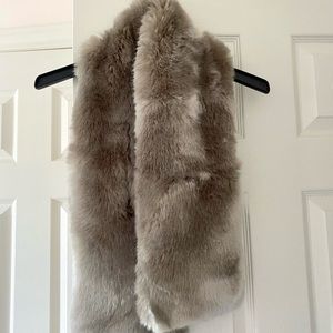 Babaton Faux Fur Scarf